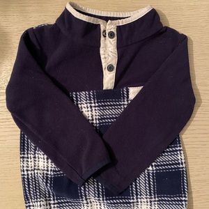 Carter’s pullover fleece 24m 💙